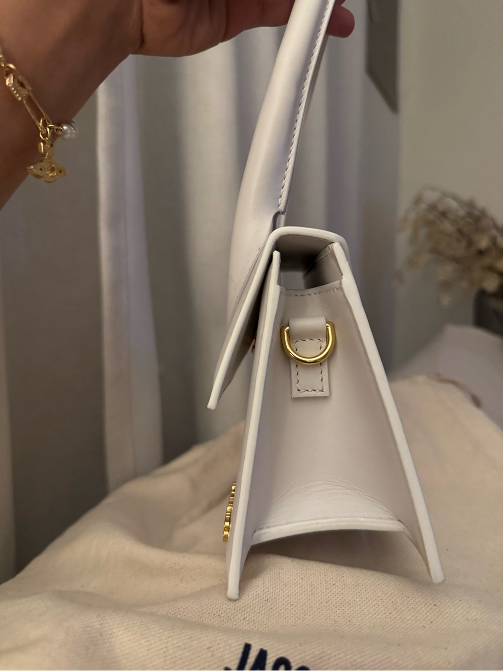 Jacquemus White Le Chiquito Moyen Top Handle AUTHENTIC - Picture 13 of 14
